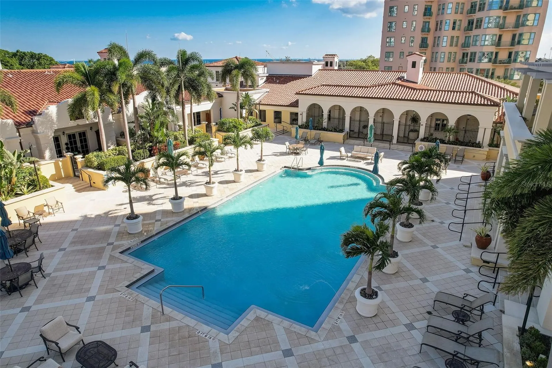 300 Beach Drive NE St Petersburg FL 33701