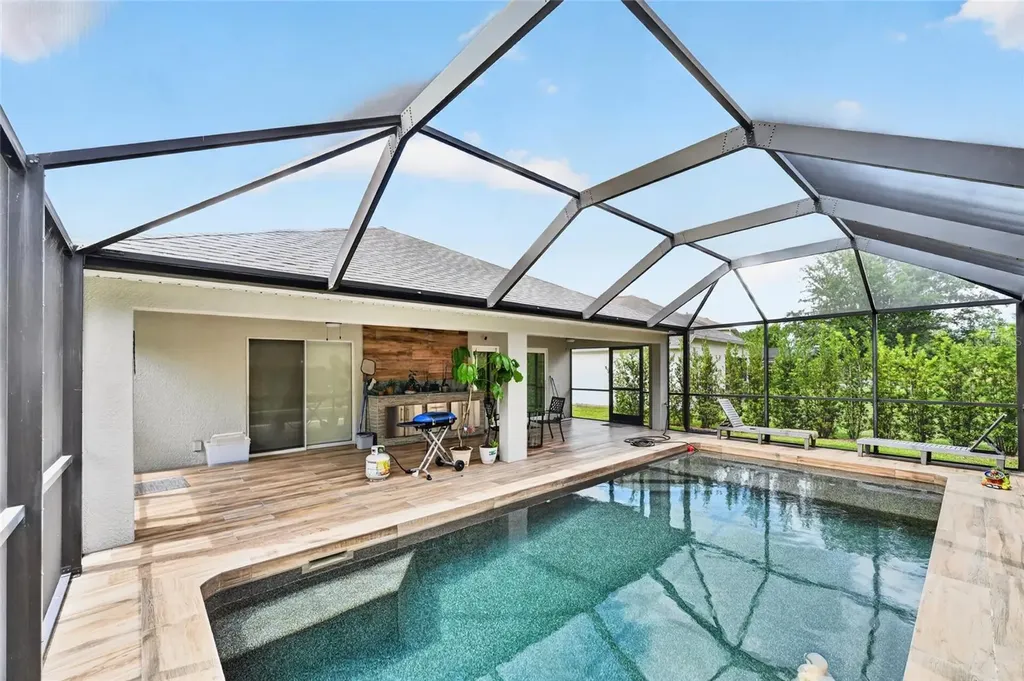 15107 Skip Jack Loop Bradenton FL 34202