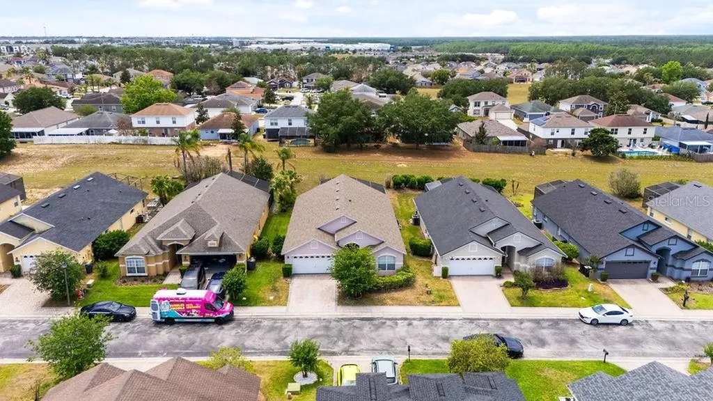 620 Old Bridge Circle Davenport FL 33897