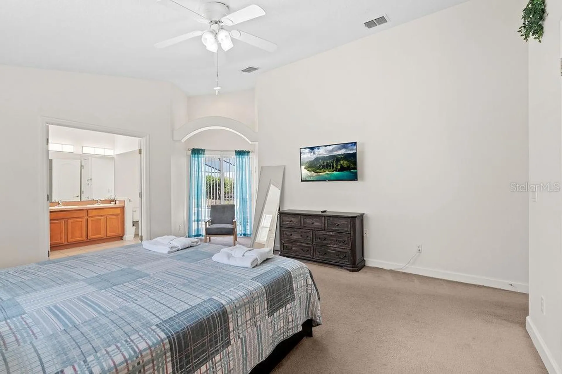 620 Old Bridge Circle Davenport FL 33897