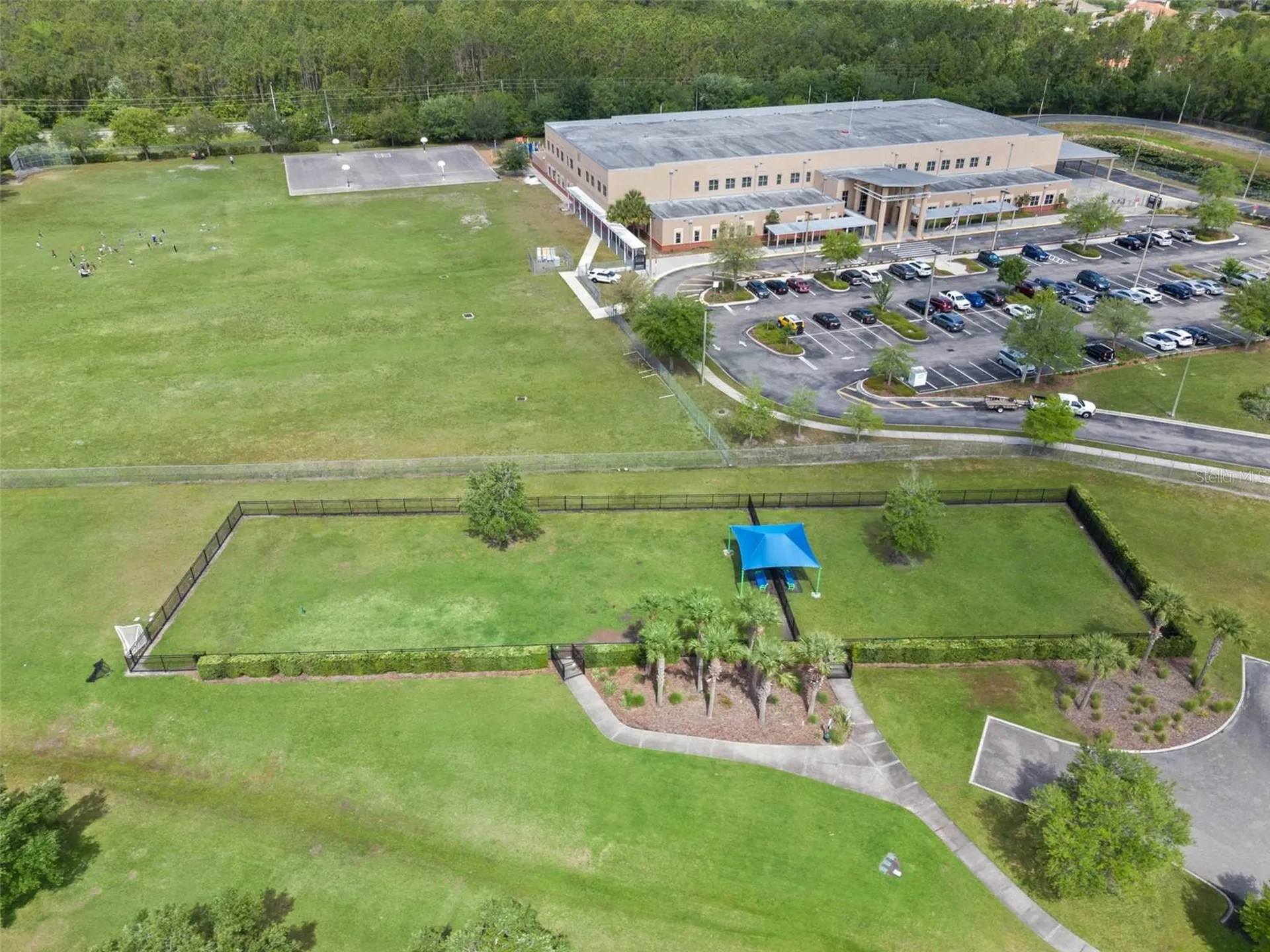 2066 Gloria Oak Court Orlando FL 32820