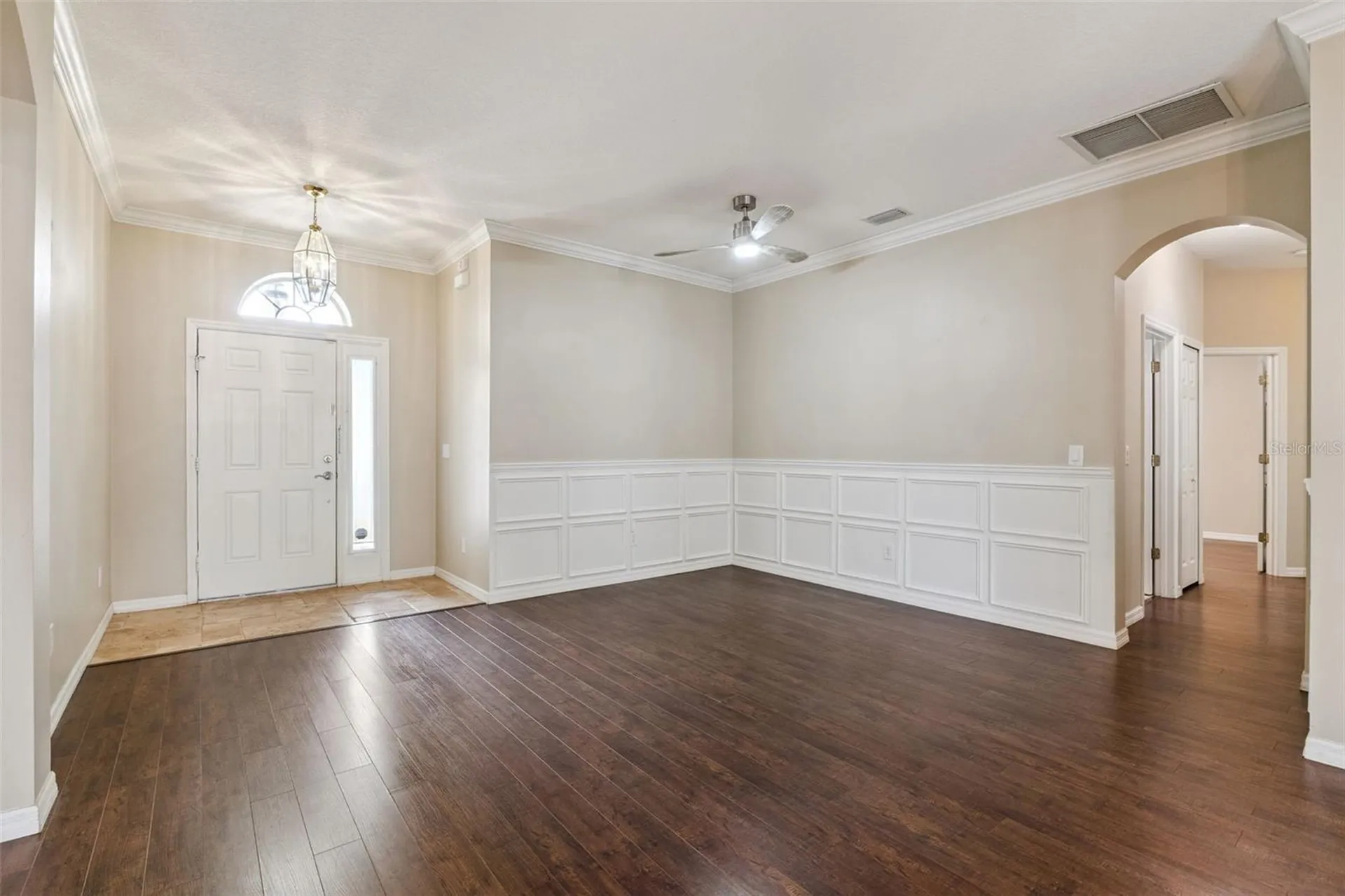 2066 Gloria Oak Court Orlando FL 32820