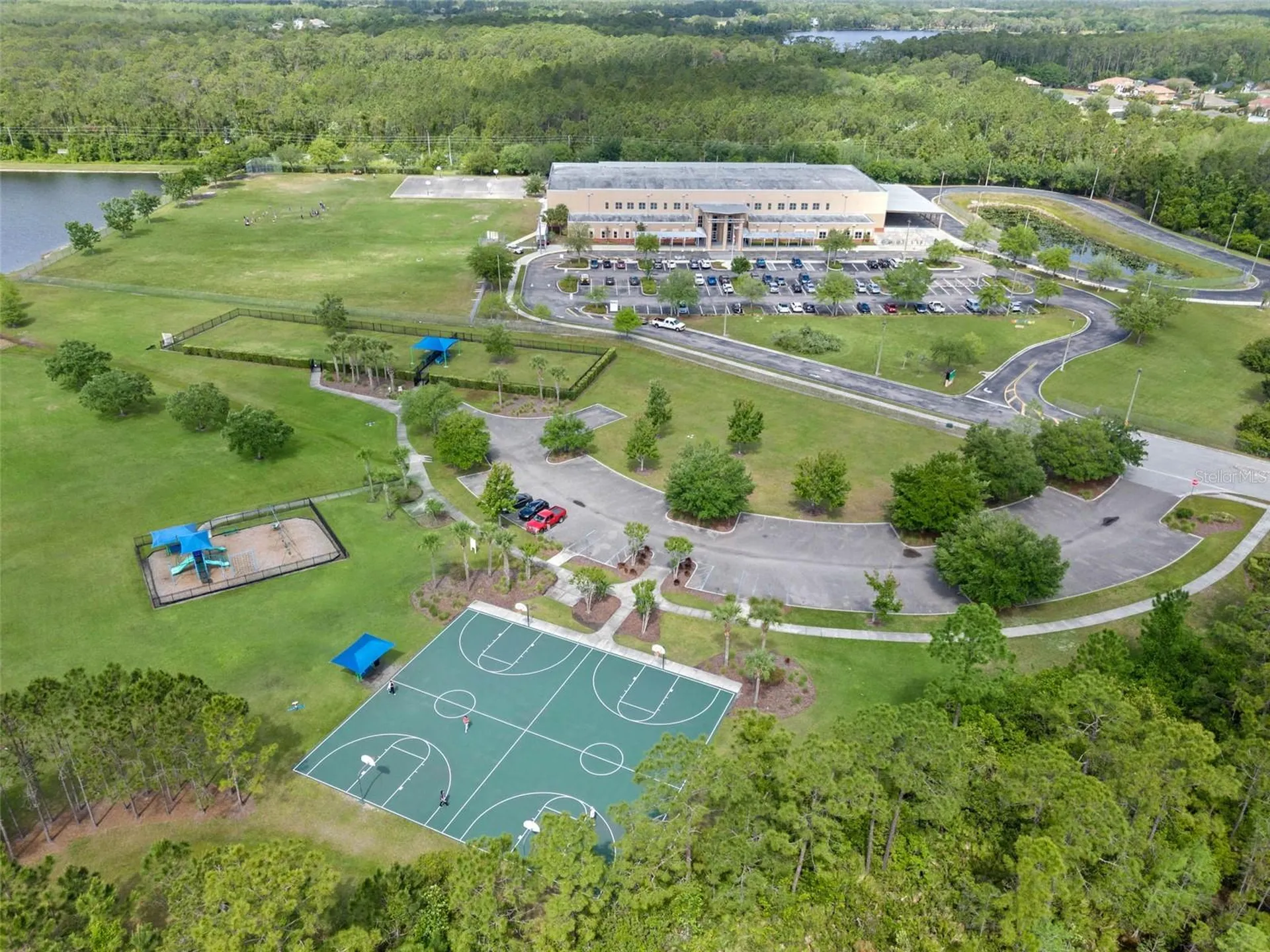 2066 Gloria Oak Court Orlando FL 32820