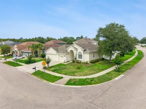 2066 Gloria Oak Court Orlando FL 32820