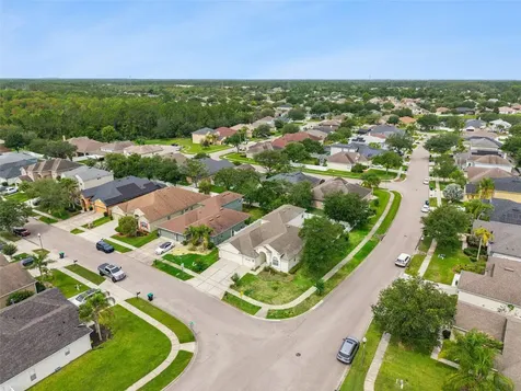 2066 Gloria Oak Court Orlando FL 32820