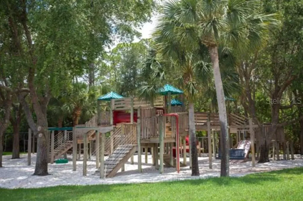 770 N River Road Venice FL 34293