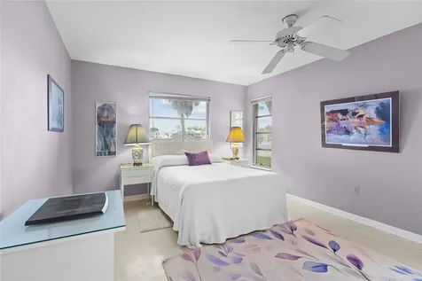 4133 49th Avenue S St Petersburg FL 33711