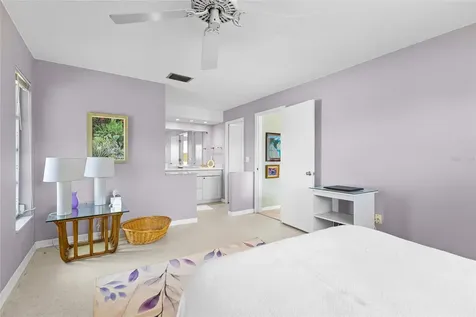 4133 49th Avenue S St Petersburg FL 33711
