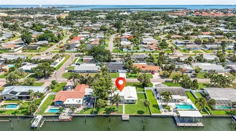 4133 49th Avenue S St Petersburg FL 33711