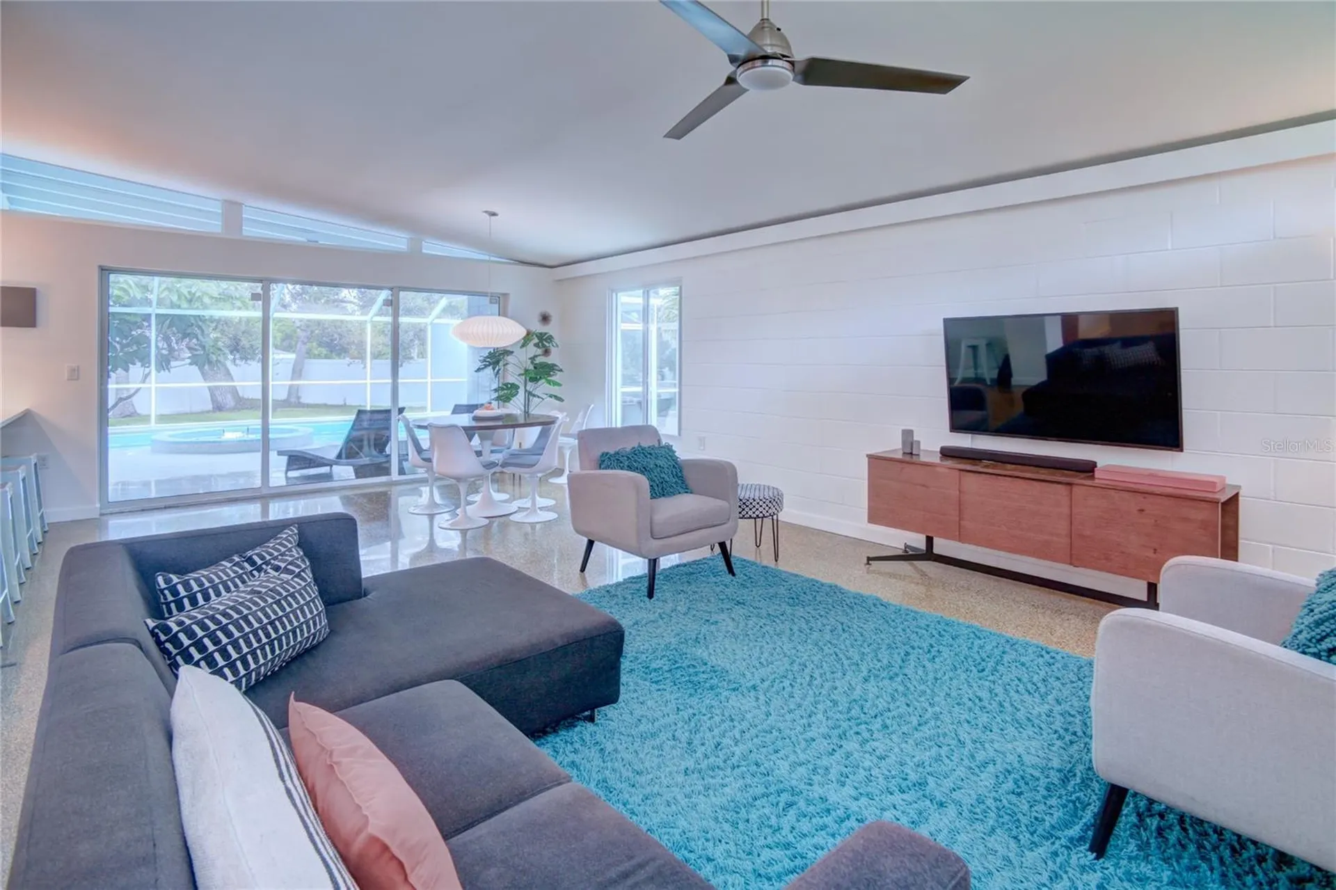 7812 San Juan Avenue Bradenton FL 34209