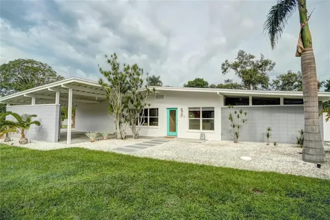 7812 San Juan Avenue Bradenton FL 34209
