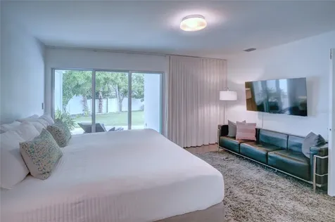7812 San Juan Avenue Bradenton FL 34209