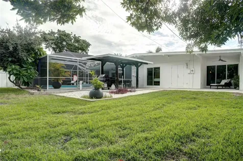 7812 San Juan Avenue Bradenton FL 34209