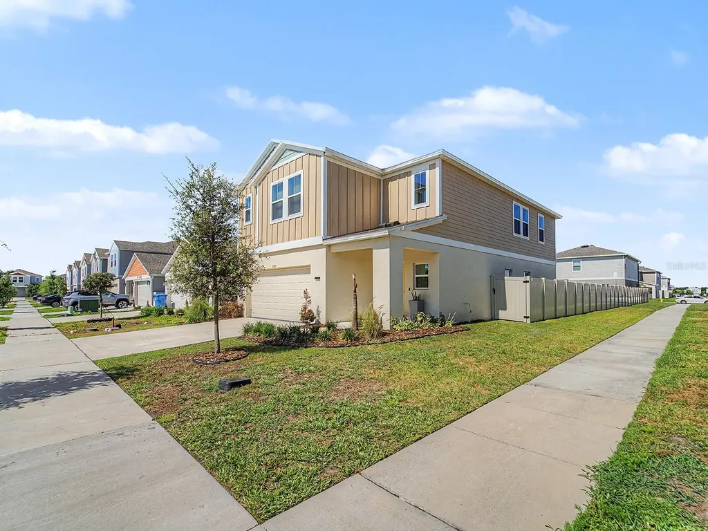 7587 Starflower Way Wesley Chapel FL 33545