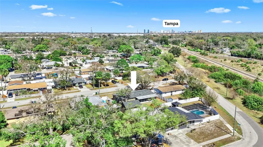 4418 W Fairview Heights Tampa FL 33616