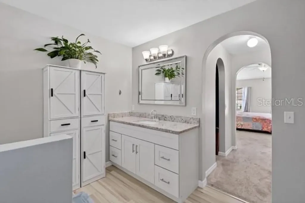 3857 Sleepy Hill Oaks Loop Lakeland FL 33810