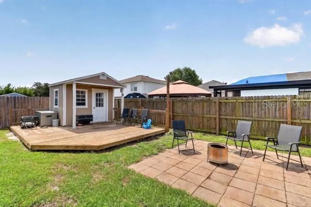 3857 Sleepy Hill Oaks Loop Lakeland FL 33810