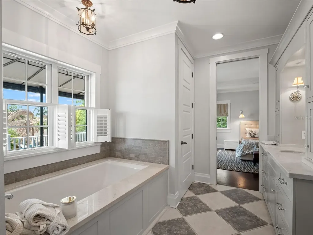 835 Kenilworth Terrace Orlando FL 32803