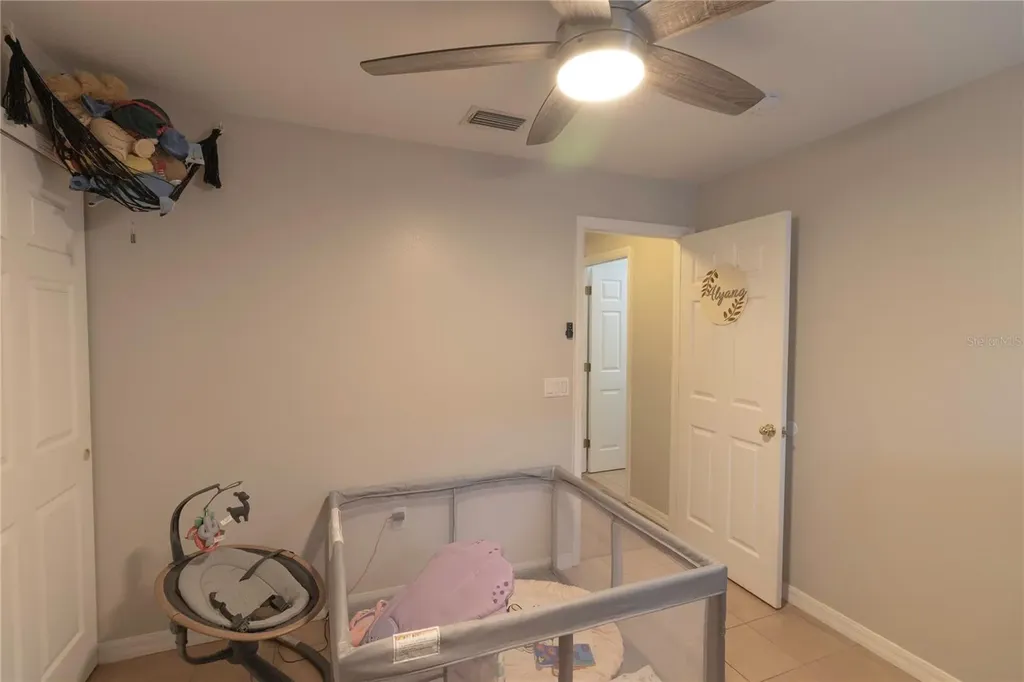 11910 Mango Groves Boulevard Seffner FL 33584