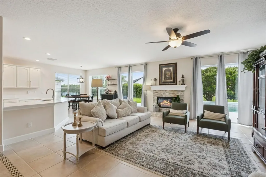2744 Hazel Grove Lane Oviedo FL 32766