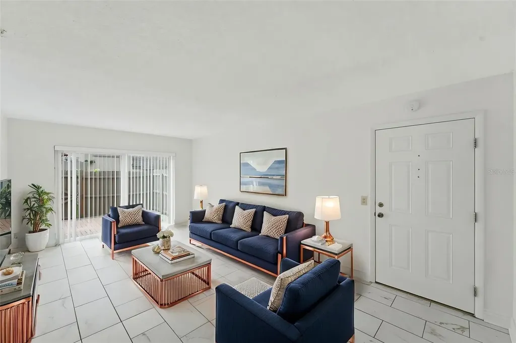 424 Windmeadows Street Altamonte Springs FL 32701