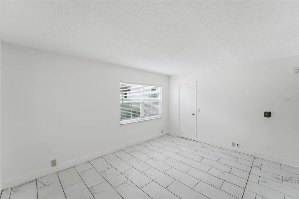 424 Windmeadows Street Altamonte Springs FL 32701