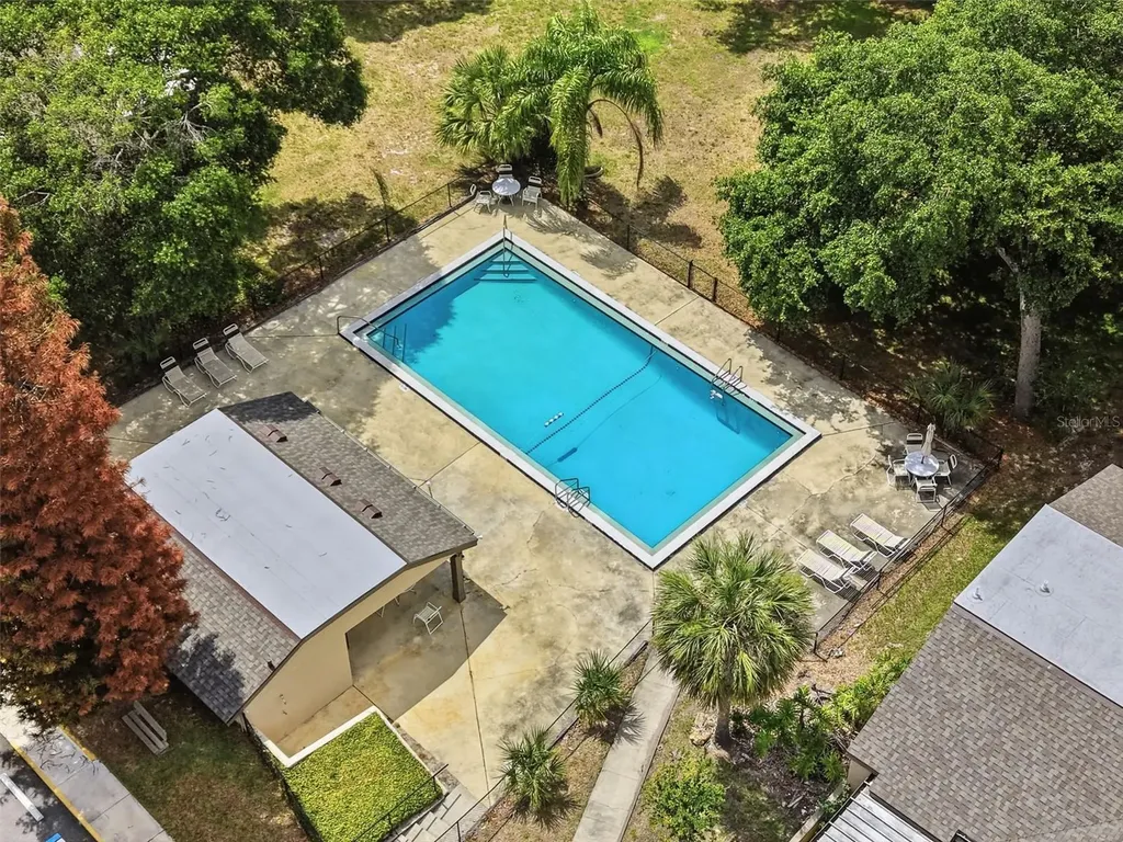424 Windmeadows Street Altamonte Springs FL 32701
