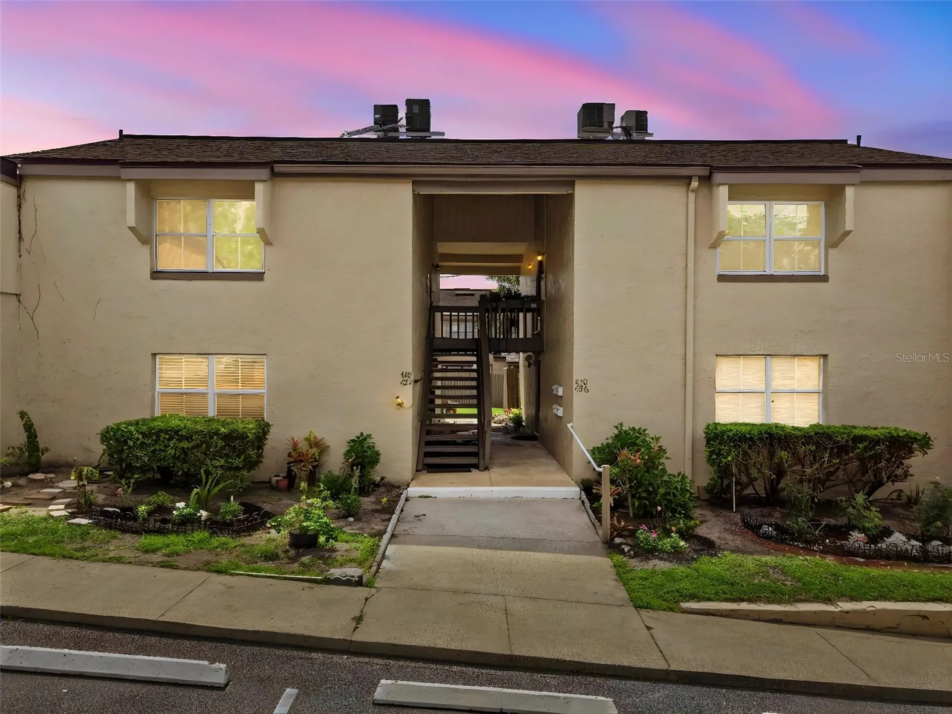 424 Windmeadows Street Altamonte Springs FL 32701