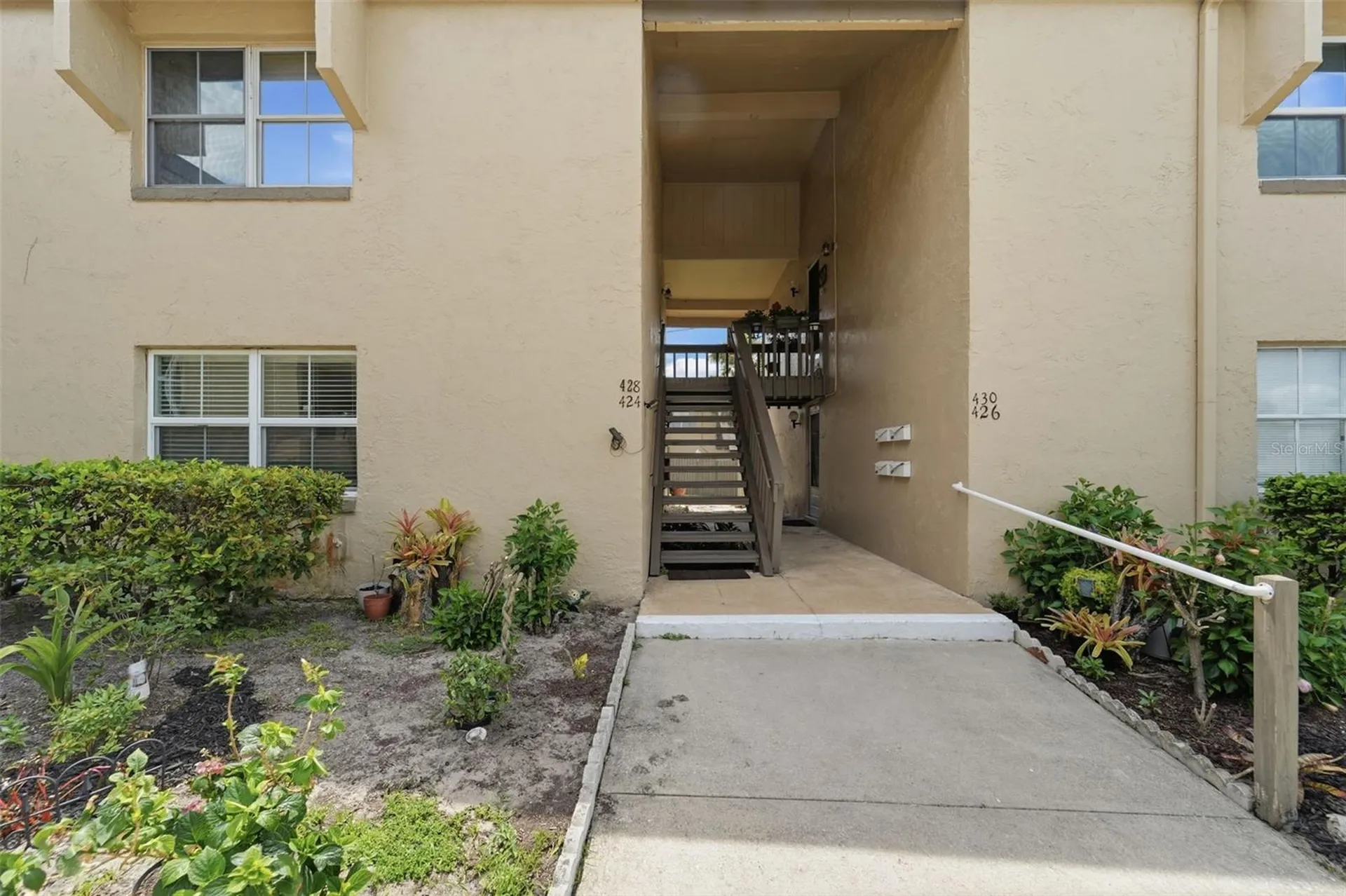 424 Windmeadows Street Altamonte Springs FL 32701