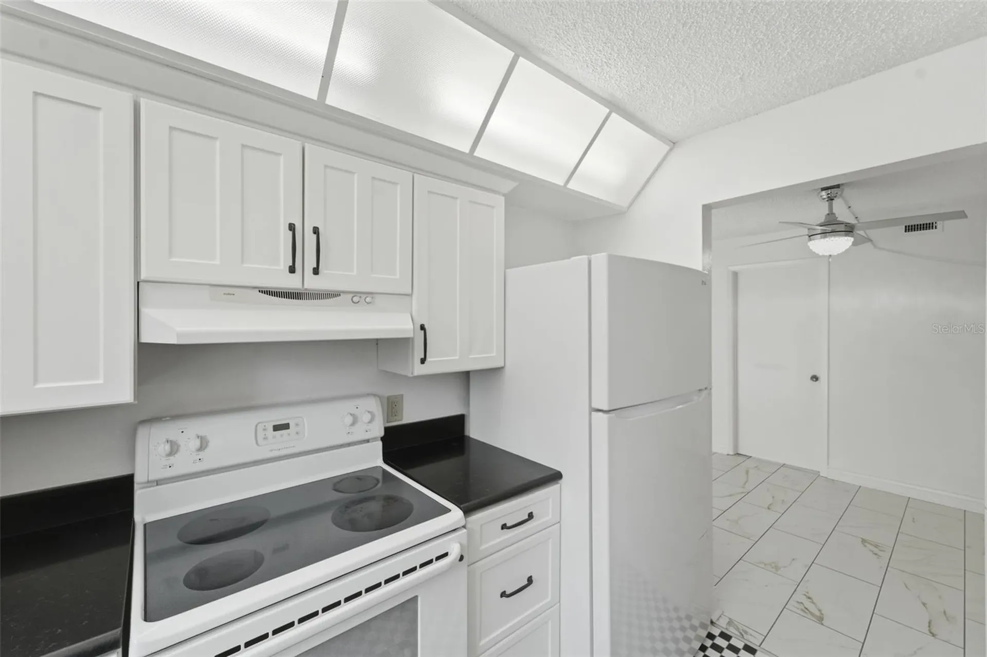 424 Windmeadows Street Altamonte Springs FL 32701