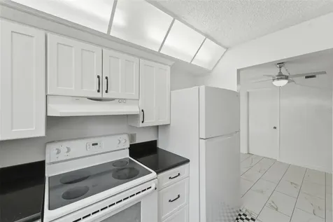 424 Windmeadows Street Altamonte Springs FL 32701