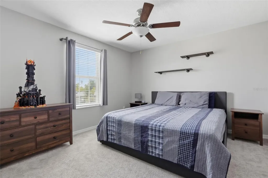 5052 White Chicory Drive Apollo Beach FL 33572