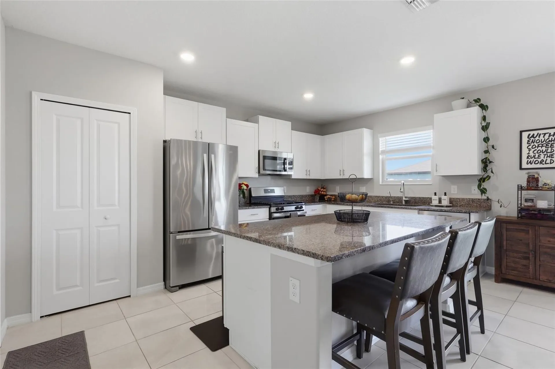 5052 White Chicory Drive Apollo Beach FL 33572