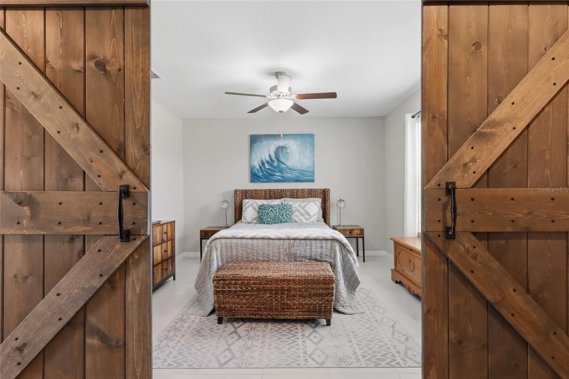5052 White Chicory Drive Apollo Beach FL 33572