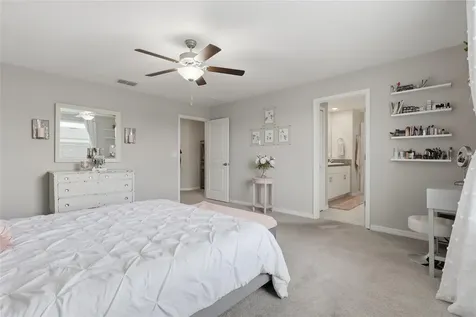 5052 White Chicory Drive Apollo Beach FL 33572