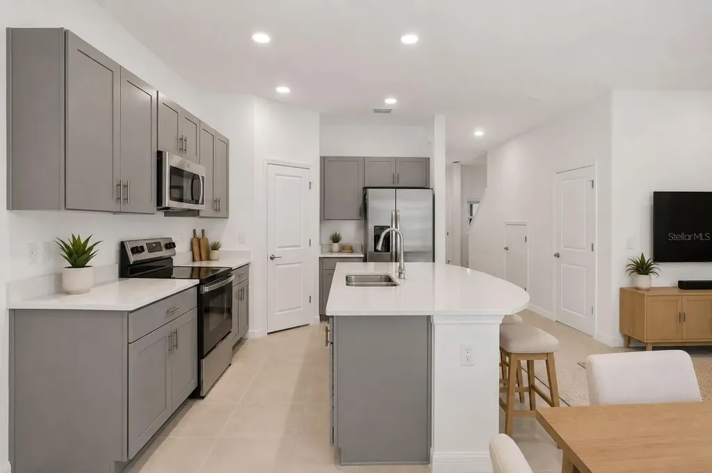 2191 Hallier Cove Wesley Chapel FL 33543