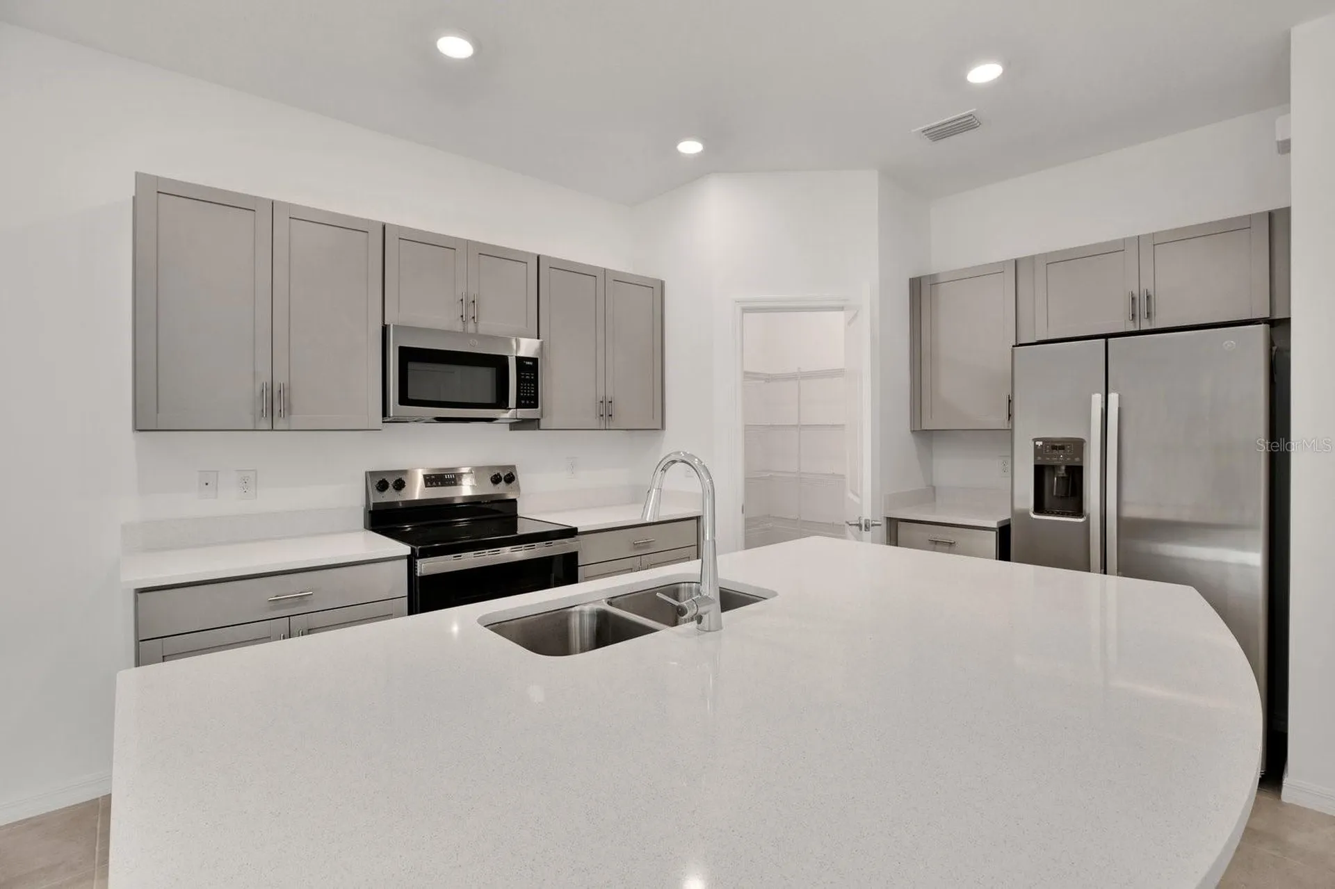 2191 Hallier Cove Wesley Chapel FL 33543