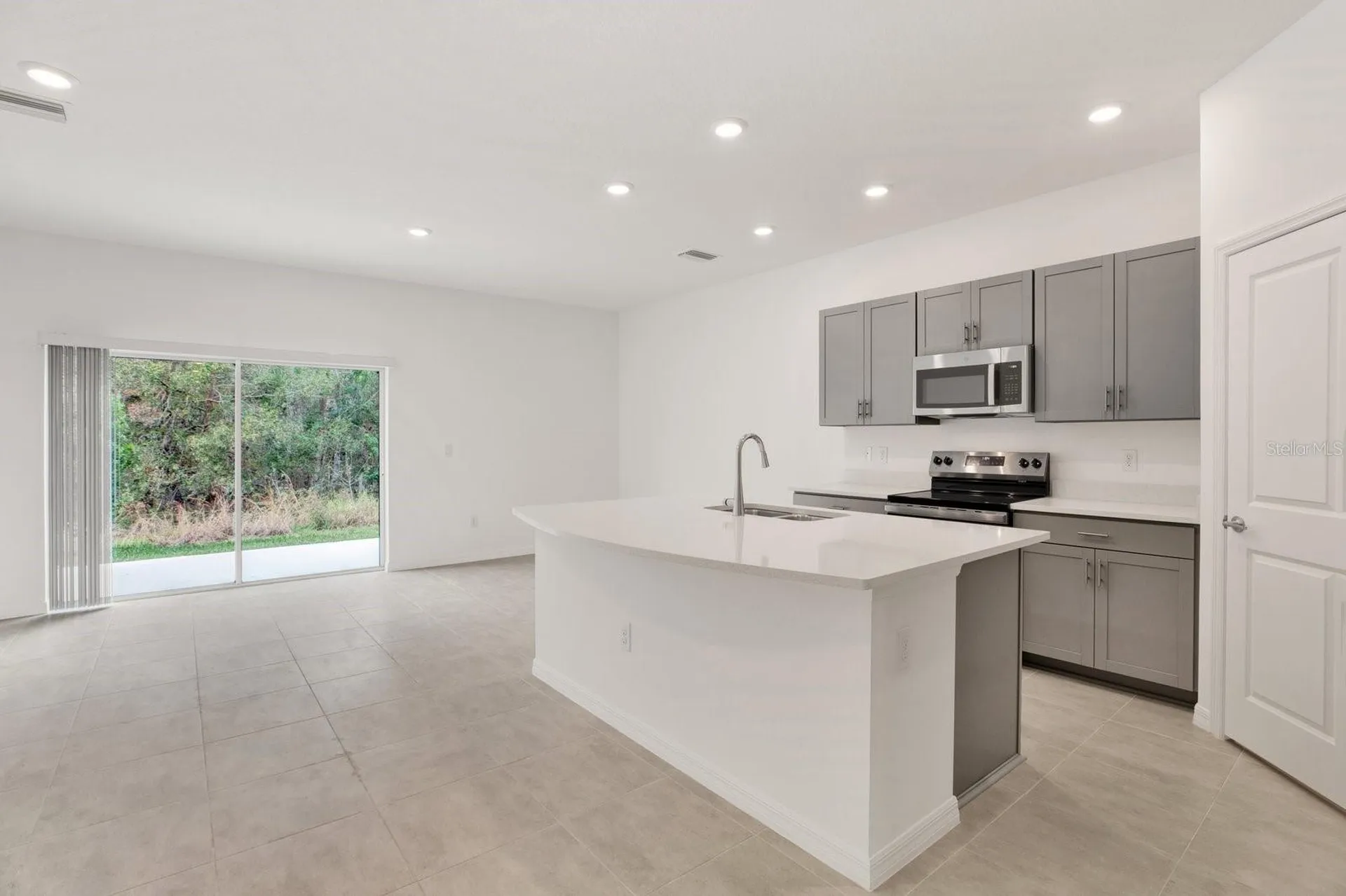 2191 Hallier Cove Wesley Chapel FL 33543