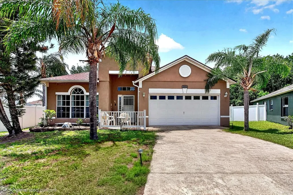 2304 Saphire Court Kissimmee FL 34743