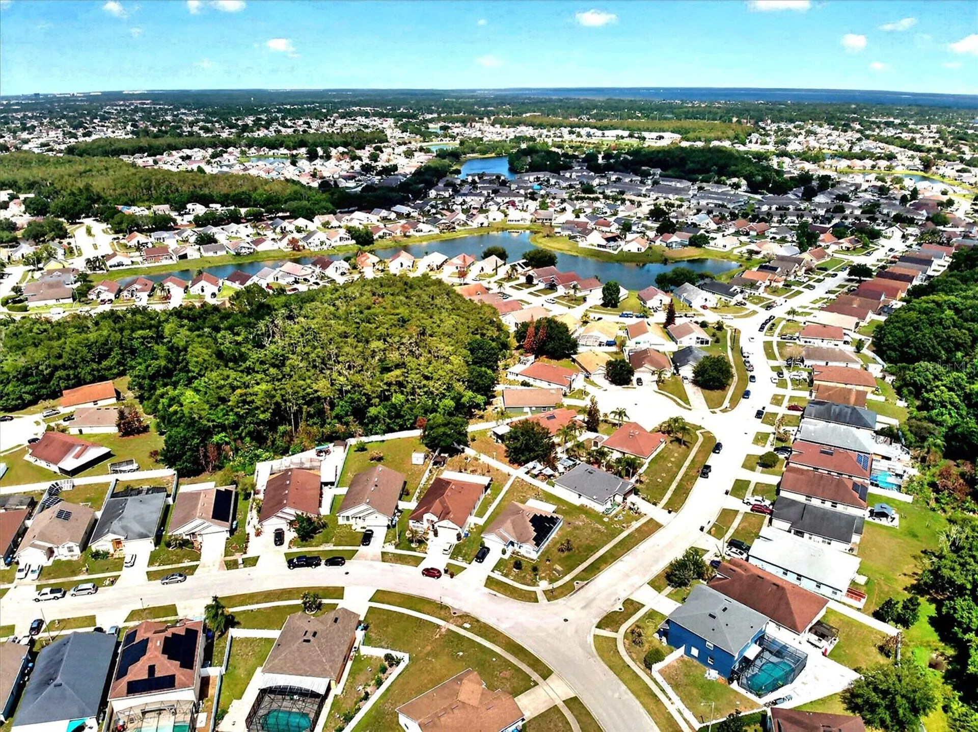 2304 Saphire Court Kissimmee FL 34743