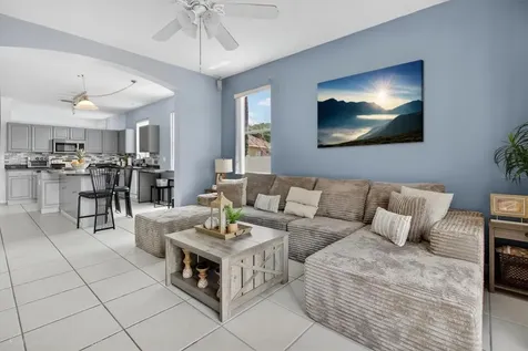 2304 Saphire Court Kissimmee FL 34743