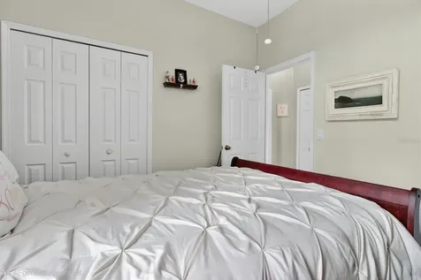 2304 Saphire Court Kissimmee FL 34743