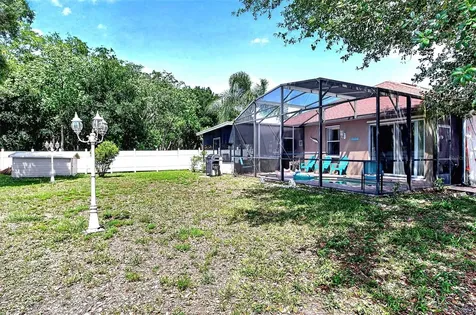 2304 Saphire Court Kissimmee FL 34743