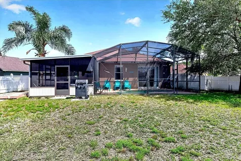2304 Saphire Court Kissimmee FL 34743