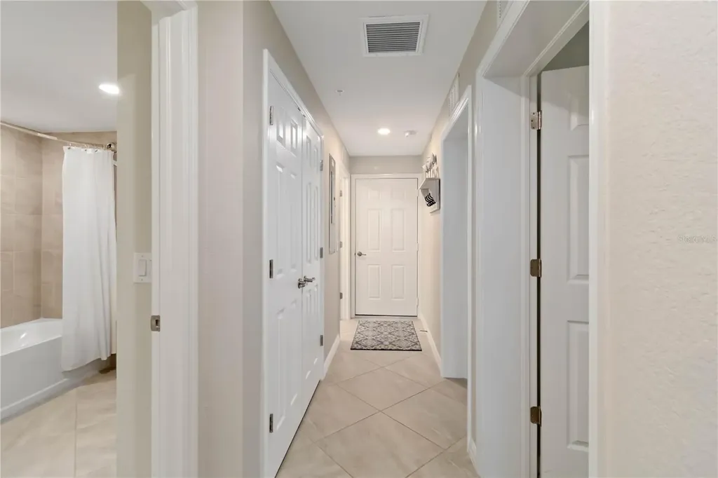 10805 Tarflower Drive Venice FL 34293