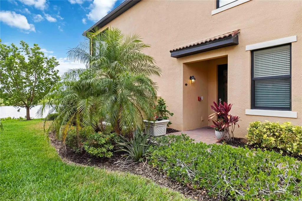 10805 Tarflower Drive Venice FL 34293