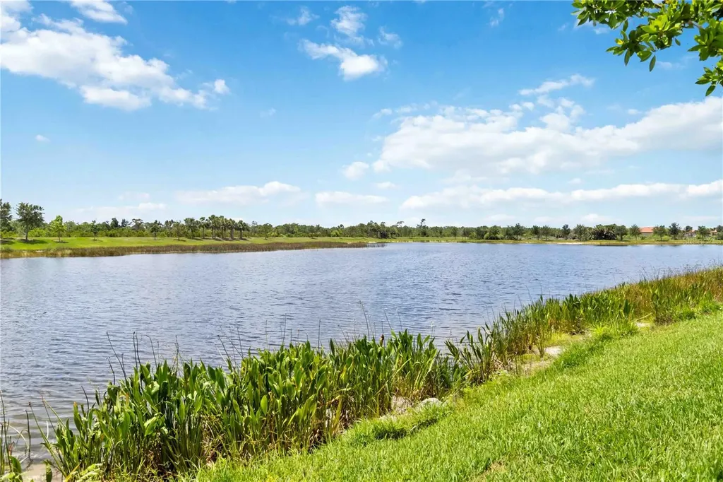 10805 Tarflower Drive Venice FL 34293