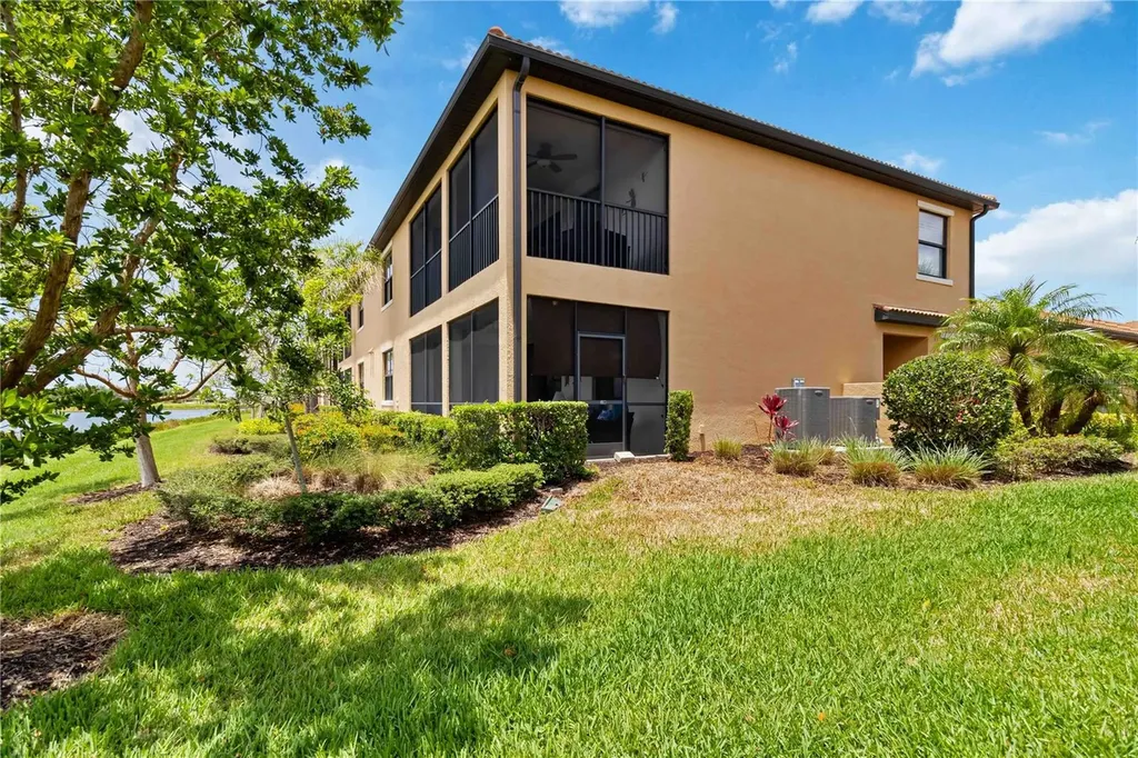 10805 Tarflower Drive Venice FL 34293