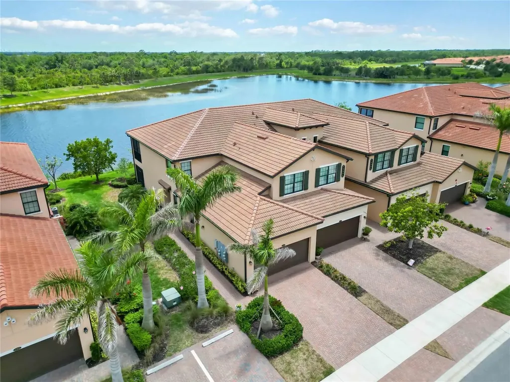 10805 Tarflower Drive Venice FL 34293