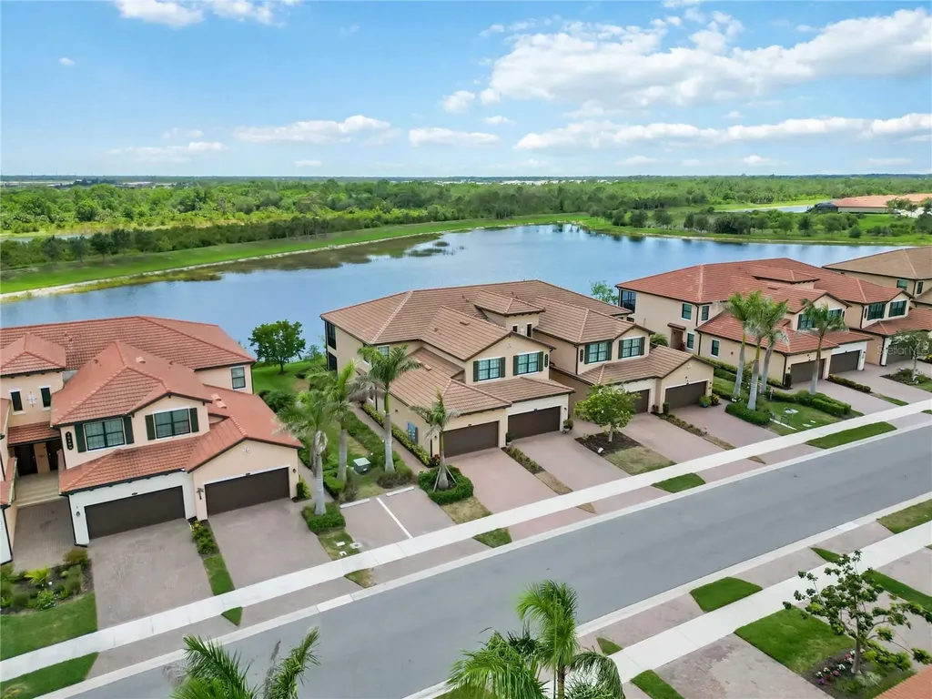 10805 Tarflower Drive Venice FL 34293